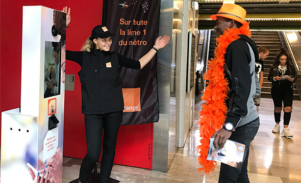 Animation borne photobooth pour Orange - Weezio Bornes - Bornes de jeux interactives digitales